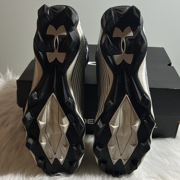 Under Armour Men's Highlight Franchise Football Cleats - Picture 6 of 9
